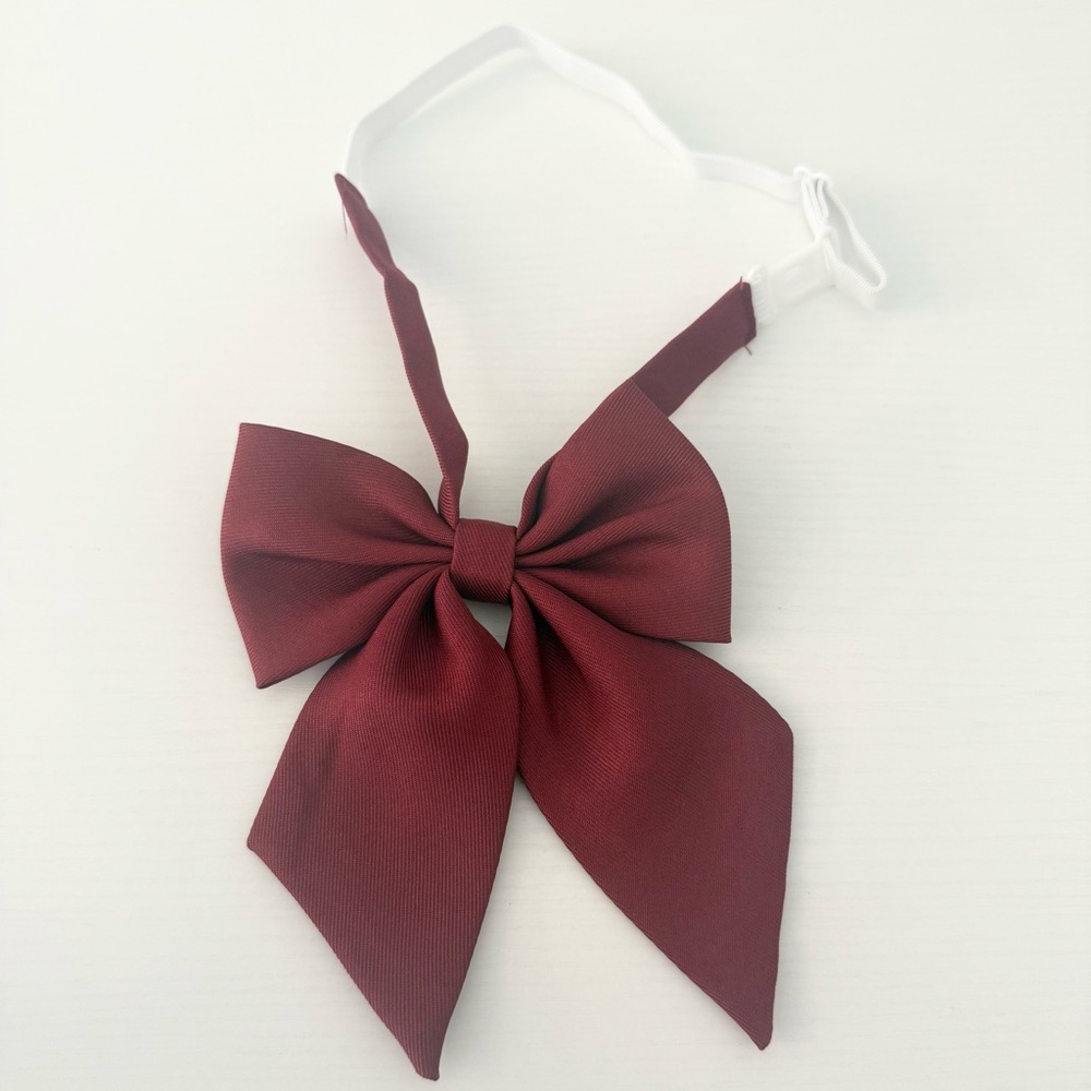 Red bow choker necklace / neck tie